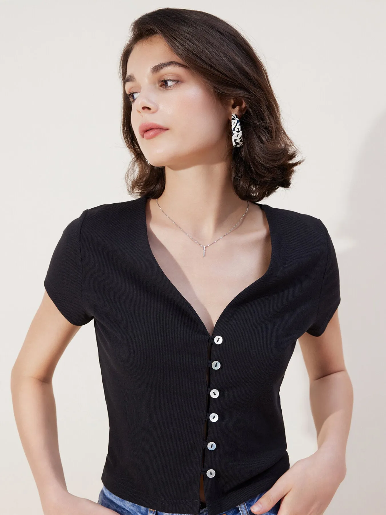 Button Front V Neck Rib Tee